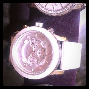 Michale kors White silicon watch